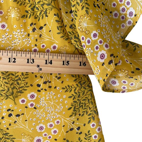 Emma & Michele Women's Size Small Yellow Floral Flutter Sleeve Maxi Dress - Picture 8 of 9